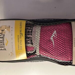 Everlast Women's Pink Boxing Gloves